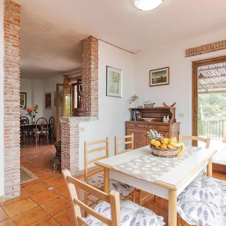 Vakantiehuis Altea Itri